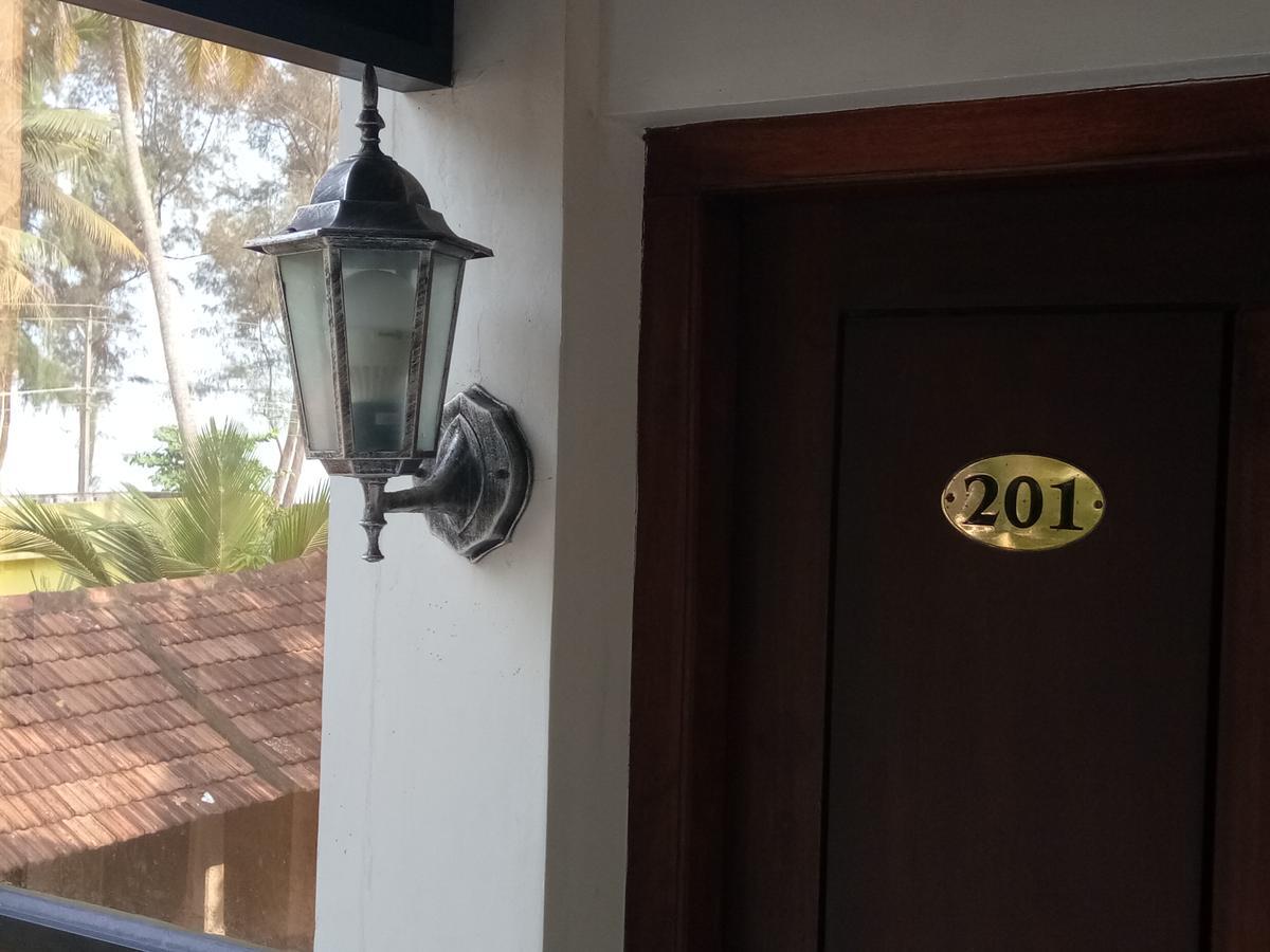 Palm Beach Villa Cherai Beach Bagian luar foto